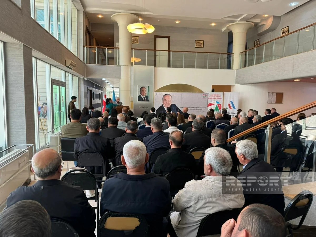 Marneulidə Heydər Əliyevin anadan olmasının 103-cü ildönümü ilə bağlı anım tədbiri keçirilib 