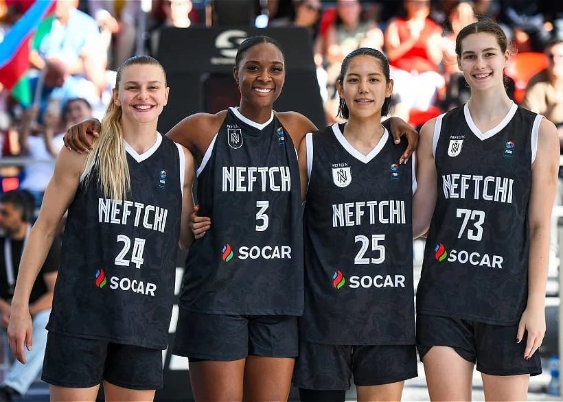 Neftçi\" Tokio mərhələsinin 1/4 finalında