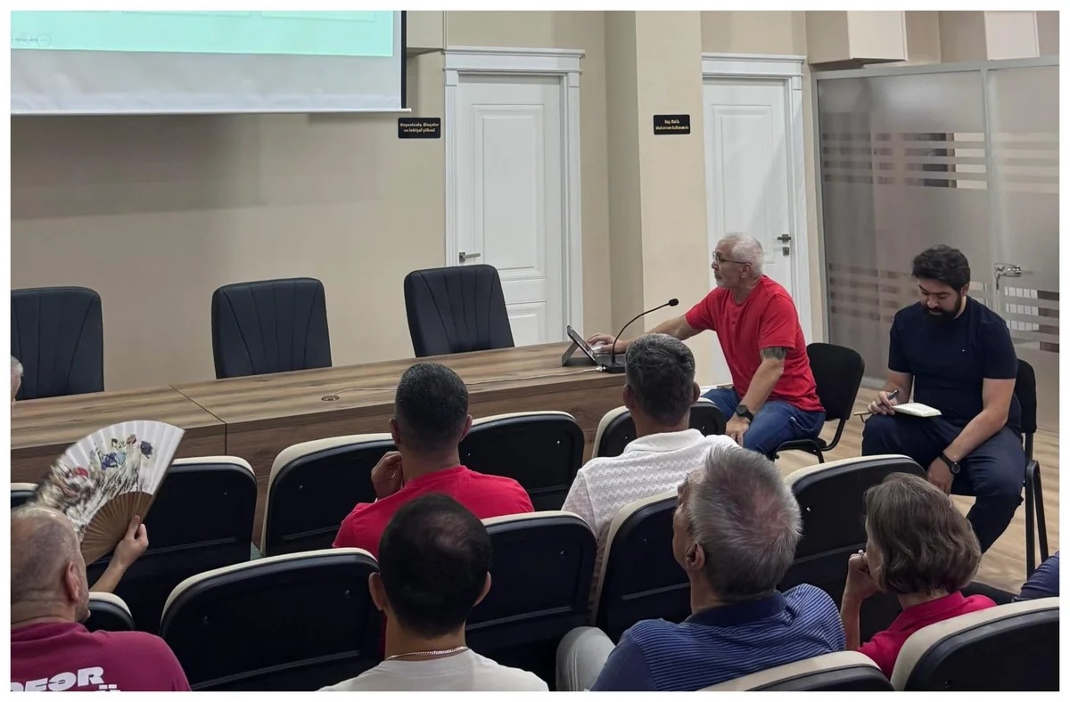 Azərbaycanın atletika məşqçiləri üçün seminar keçirilib