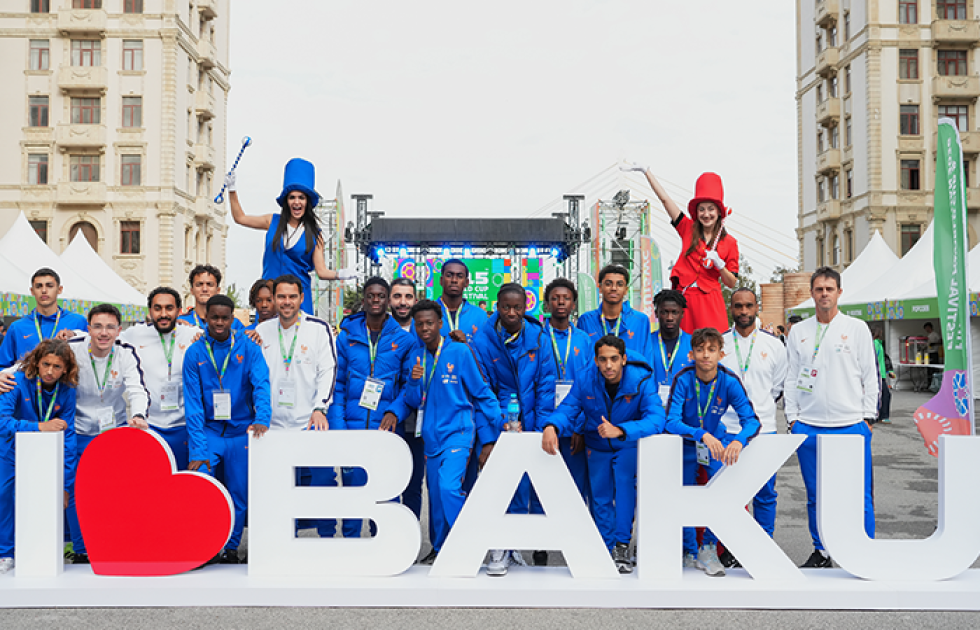 U-15 dünya çempionatı çərçivəsində iştirakçılar üçün əyləncəli festival keçirilib