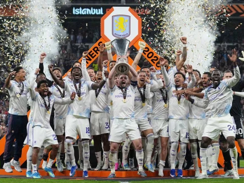 \"Aston Villa\" Avopa Liqasinin qalibi oldu